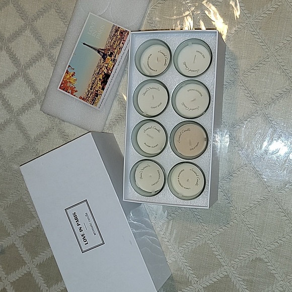 LOVE IN PARIS SET OF AROMATIC CANDLES - Picture 3 of 8